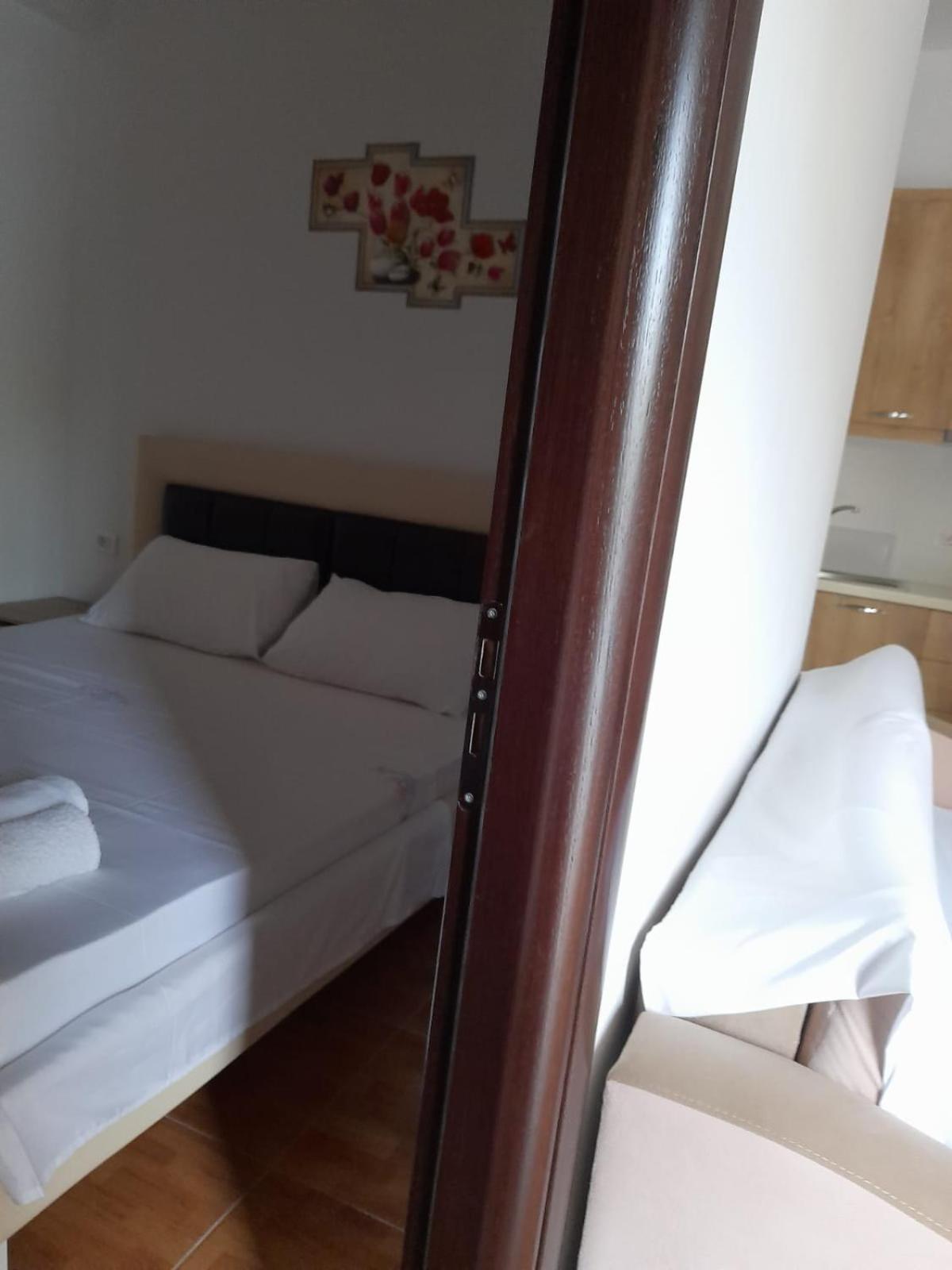 Guesthouse Noan&Yliona Ksamil Quarto foto