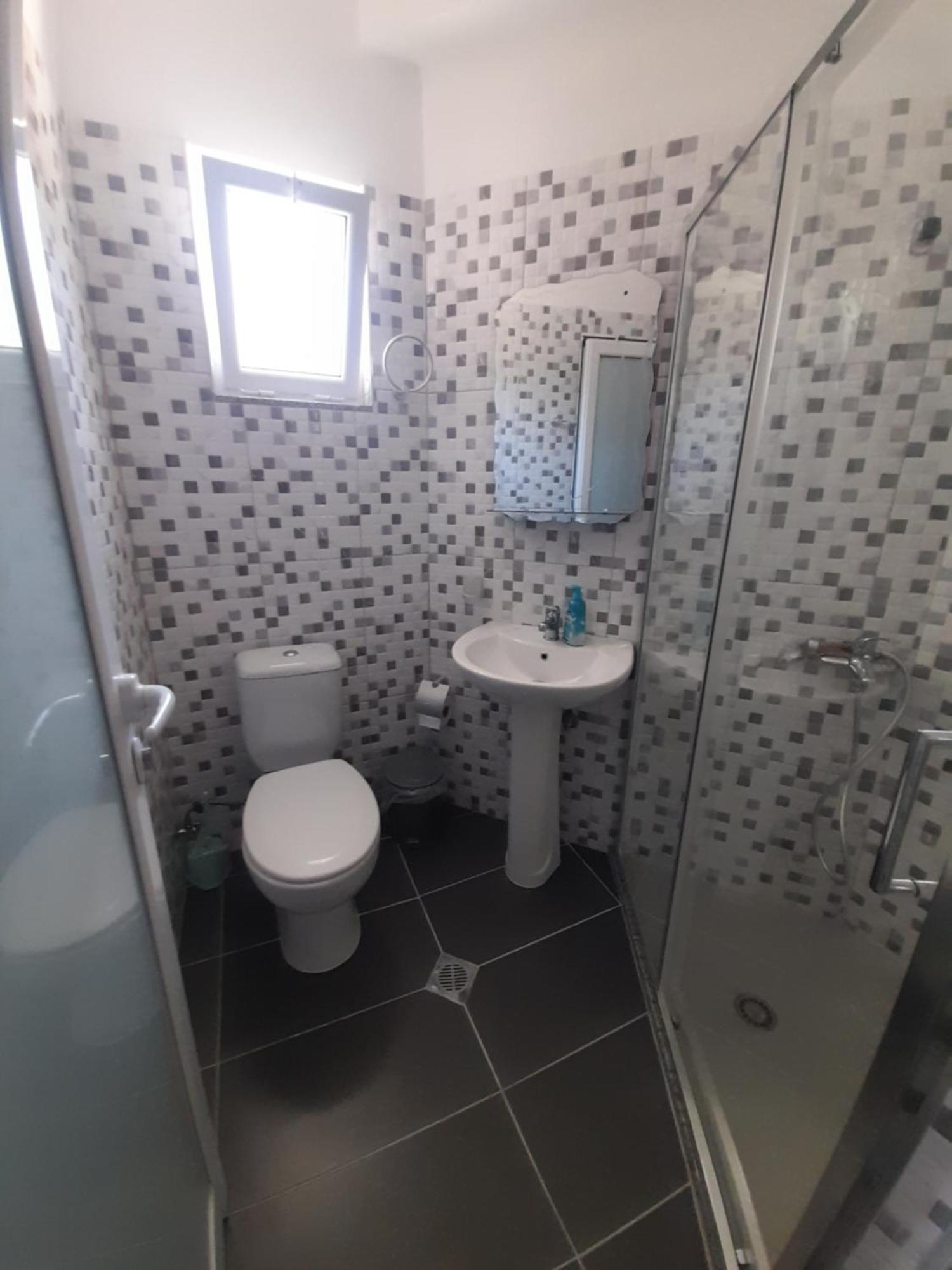 Guesthouse Noan&Yliona Ksamil Quarto foto
